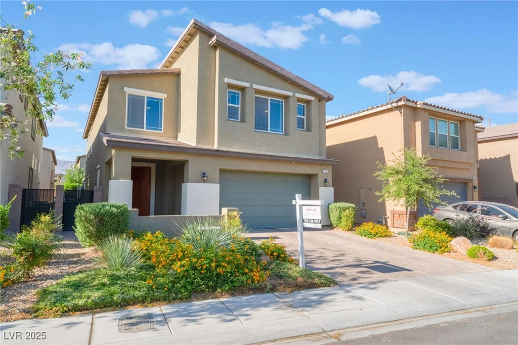 4524 Stardusk Falls, North Las Vegas, NV 89084