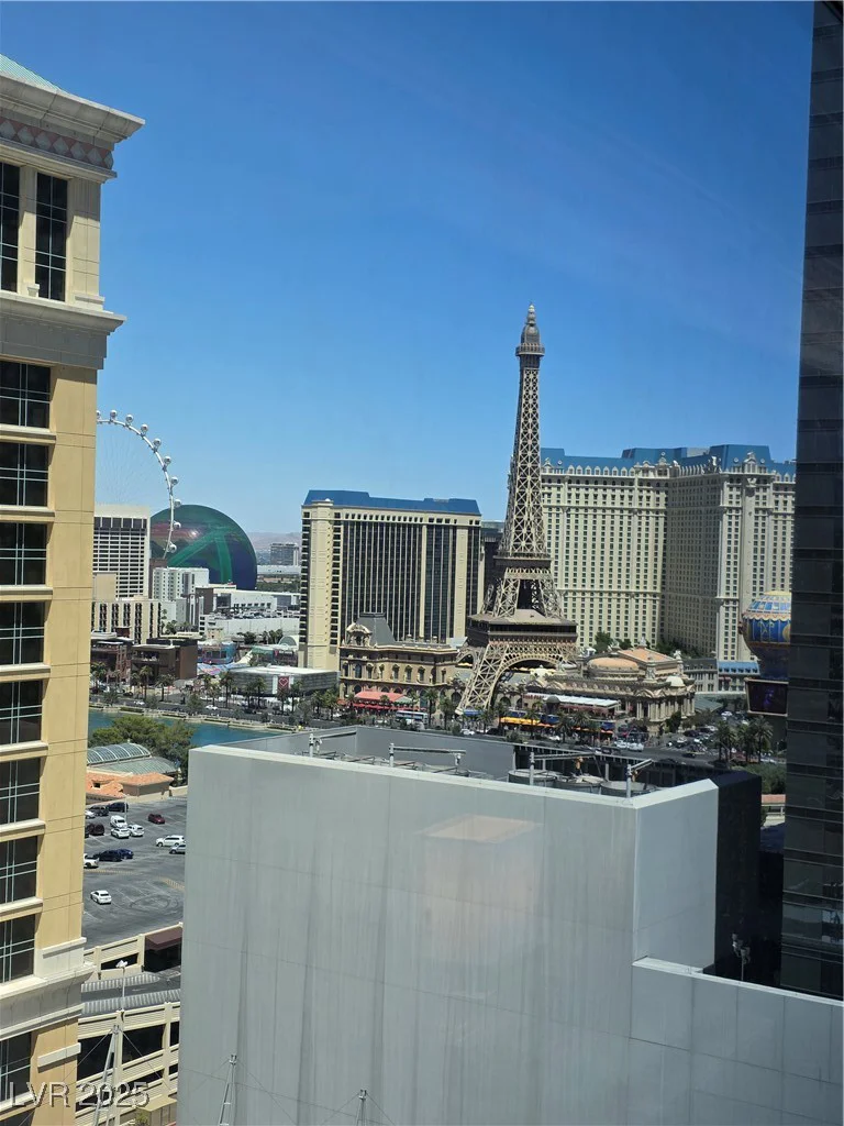 2600 Harmon, Las Vegas, NV 89158