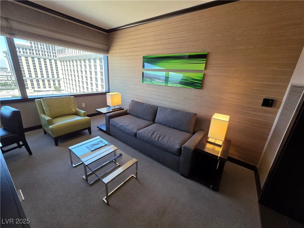 2600 Harmon, Las Vegas, NV 89158