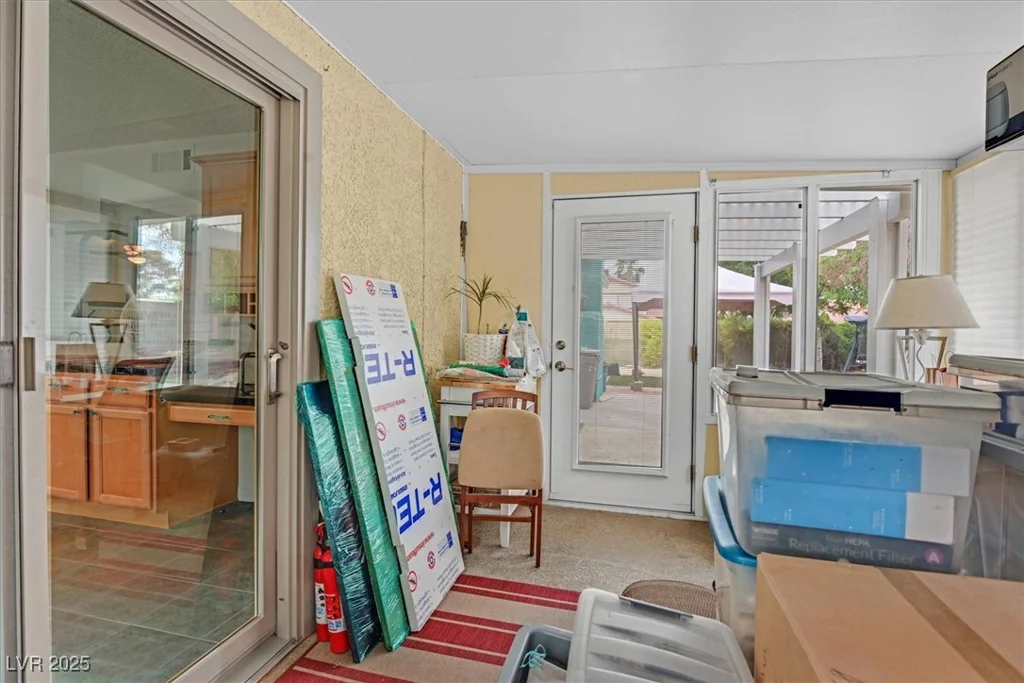 3989 Parkhaven, Las Vegas, NV 89120