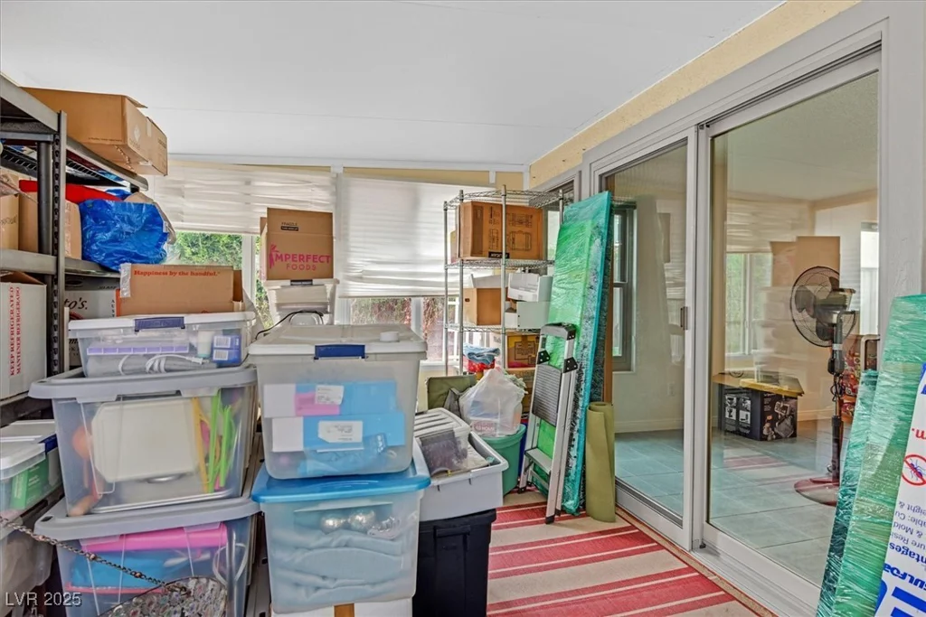 3989 Parkhaven, Las Vegas, NV 89120