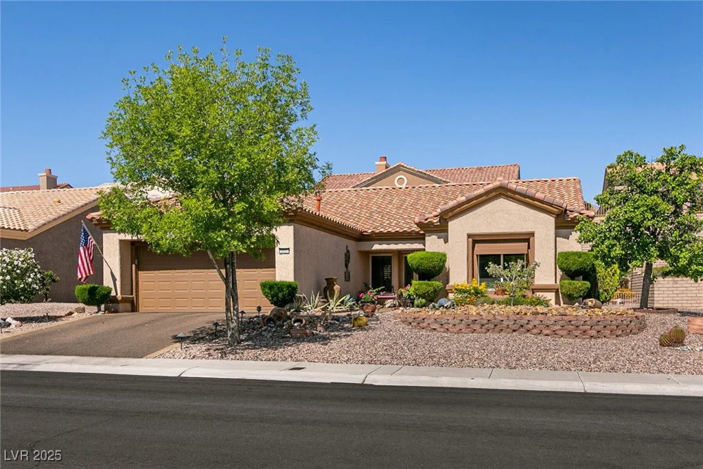 2521 Roseworthy, Las Vegas, NV 89134