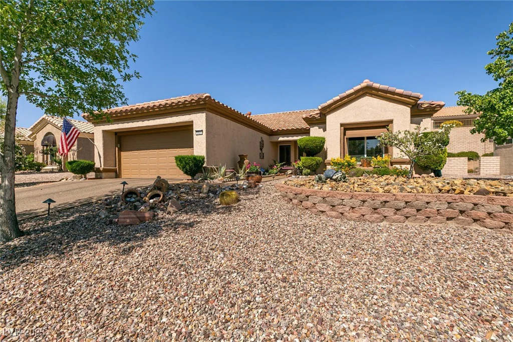 2521 Roseworthy, Las Vegas, NV 89134