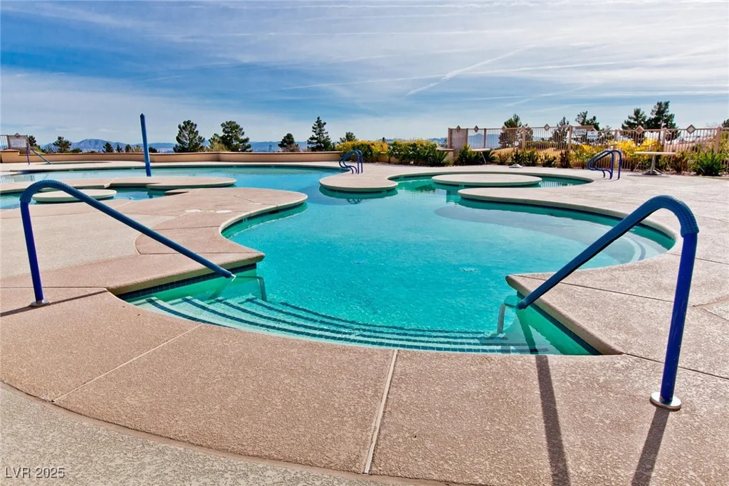 2521 Roseworthy, Las Vegas, NV 89134