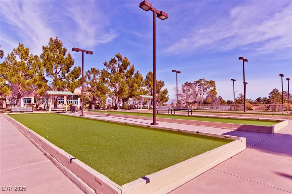 2521 Roseworthy, Las Vegas, NV 89134