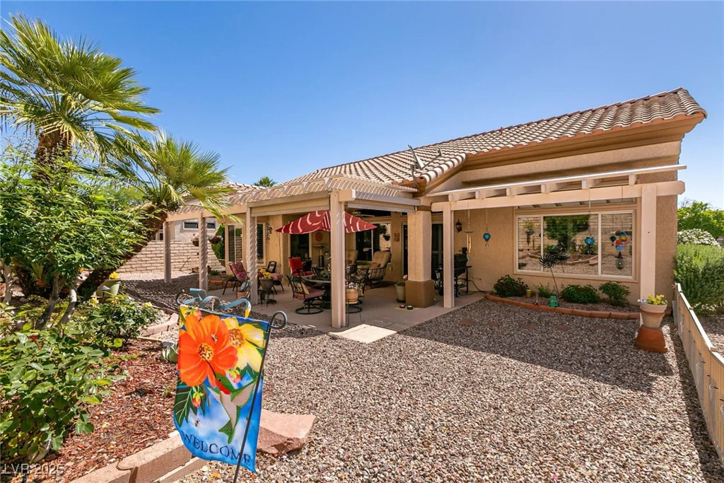 2521 Roseworthy, Las Vegas, NV 89134