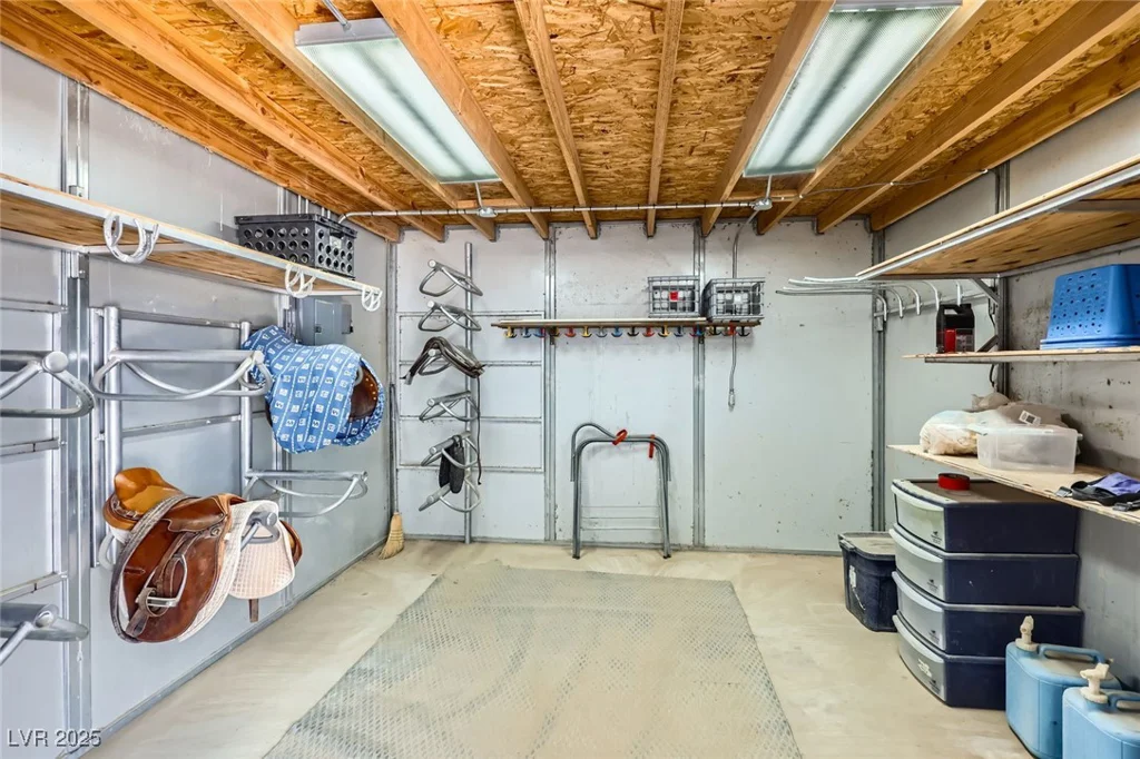 8440 La Cienega, Las Vegas, NV 89123