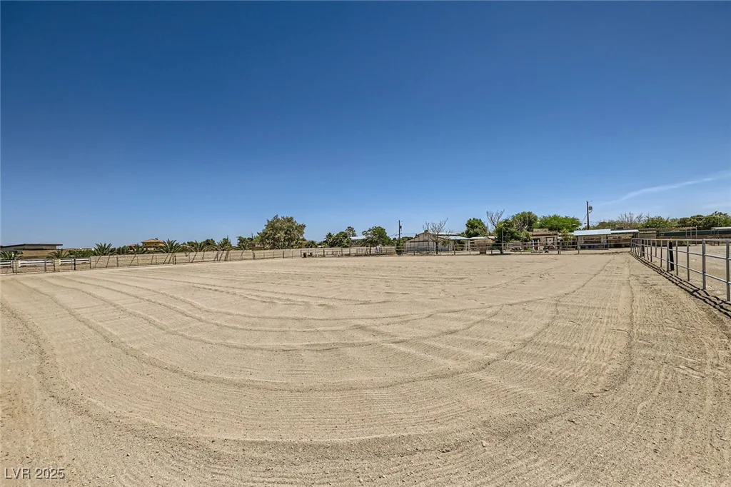8440 La Cienega, Las Vegas, NV 89123