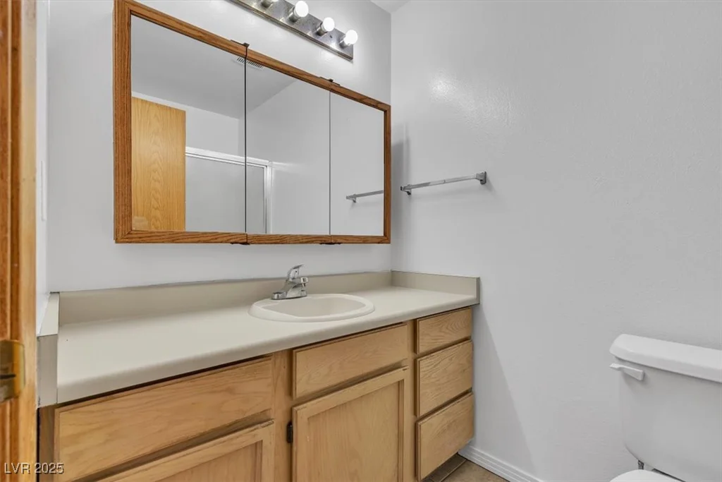 1158 Hacienda, Las Vegas, NV 89119