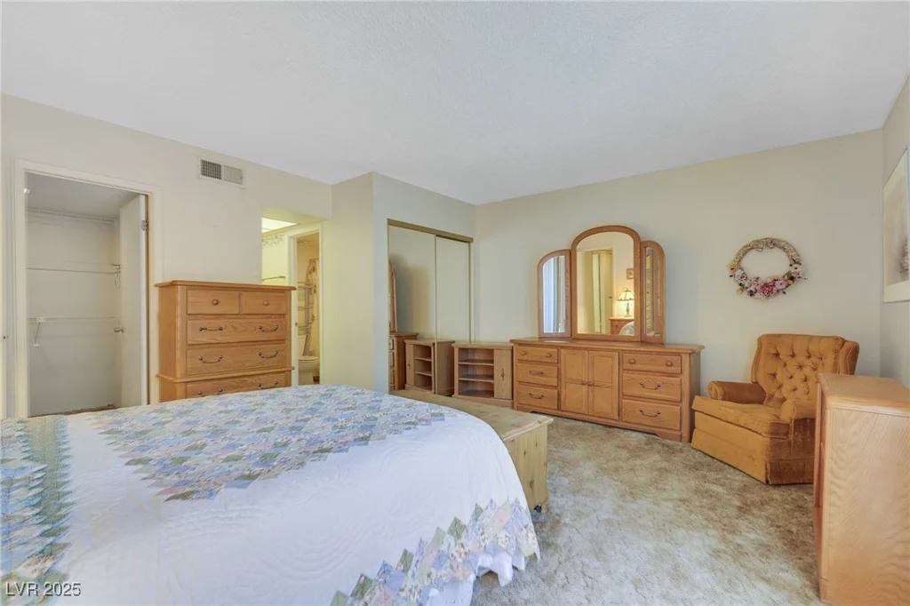 3553 Kensbrook, Las Vegas, NV 89121