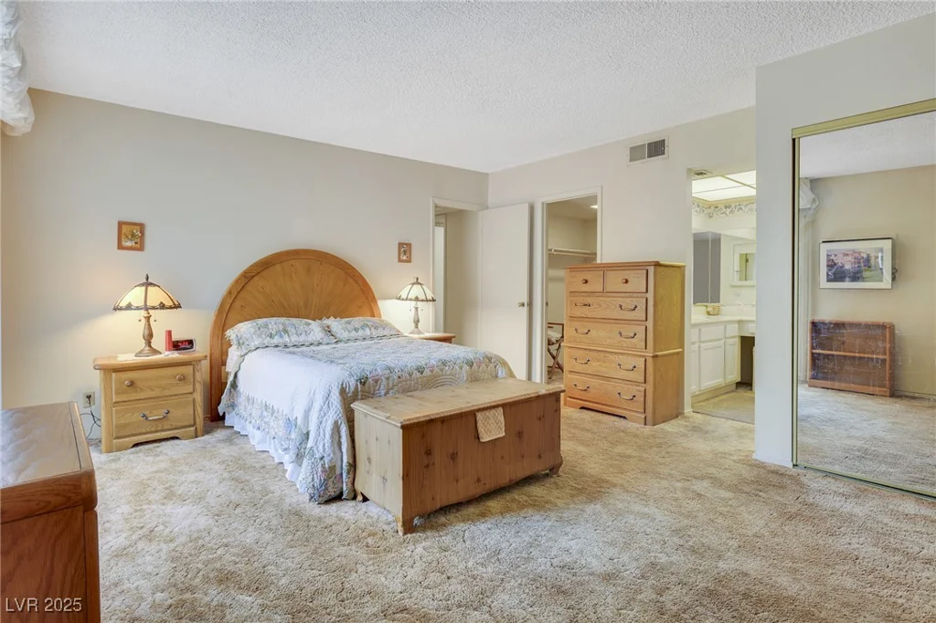 3553 Kensbrook, Las Vegas, NV 89121