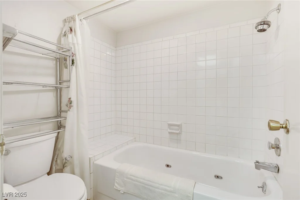 3553 Kensbrook, Las Vegas, NV 89121