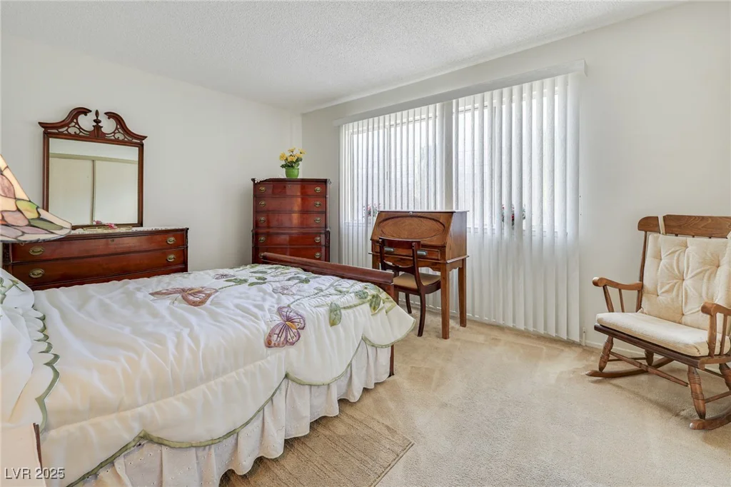 3553 Kensbrook, Las Vegas, NV 89121