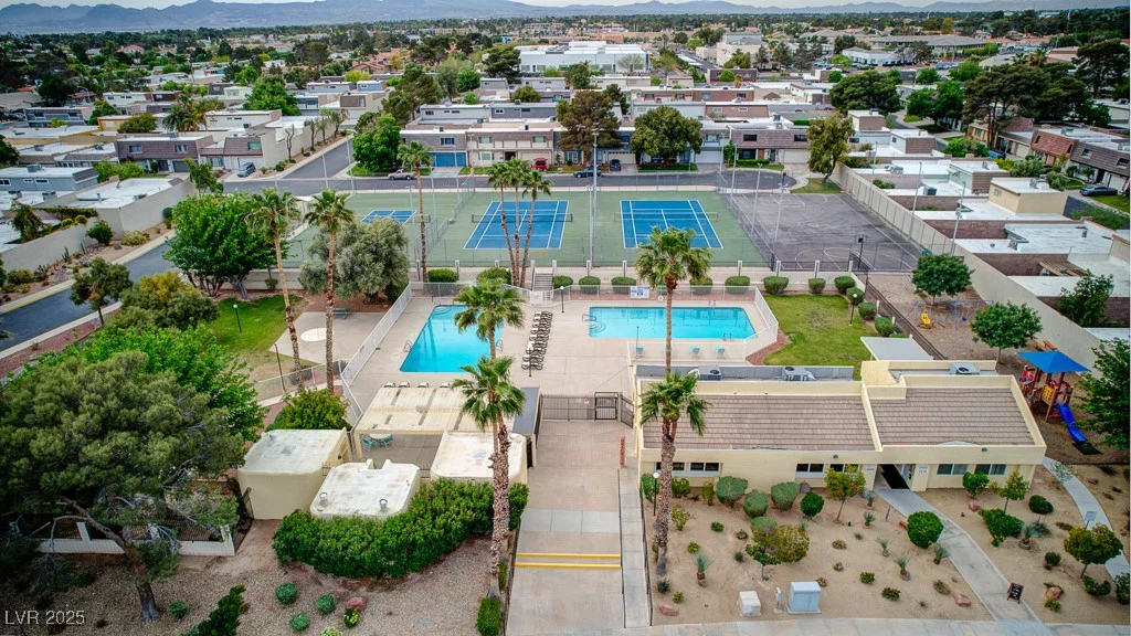 3553 Kensbrook, Las Vegas, NV 89121