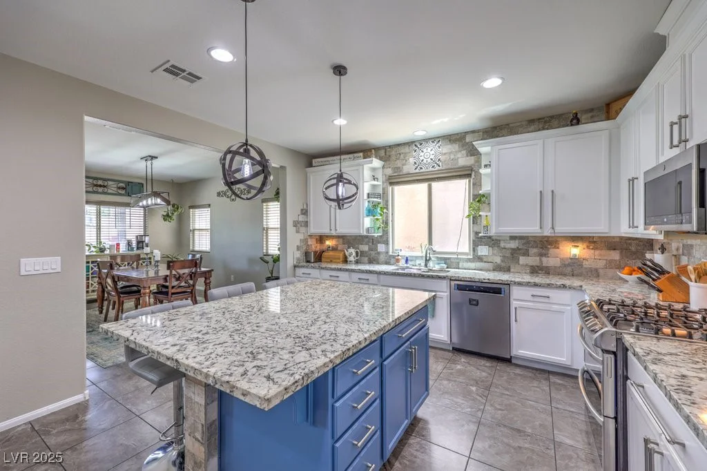 10623 Auburn Springs, Las Vegas, NV 89166