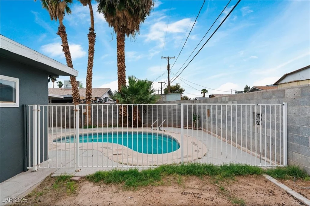 3412 Tabor, North Las Vegas, NV 89030