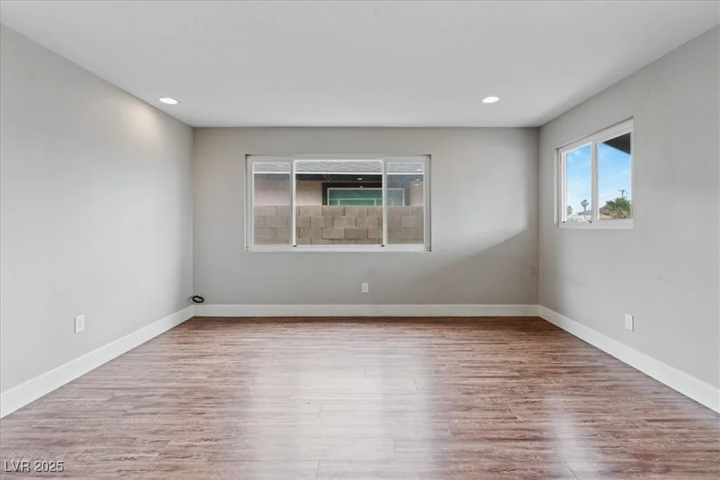 3412 Tabor, North Las Vegas, NV 89030