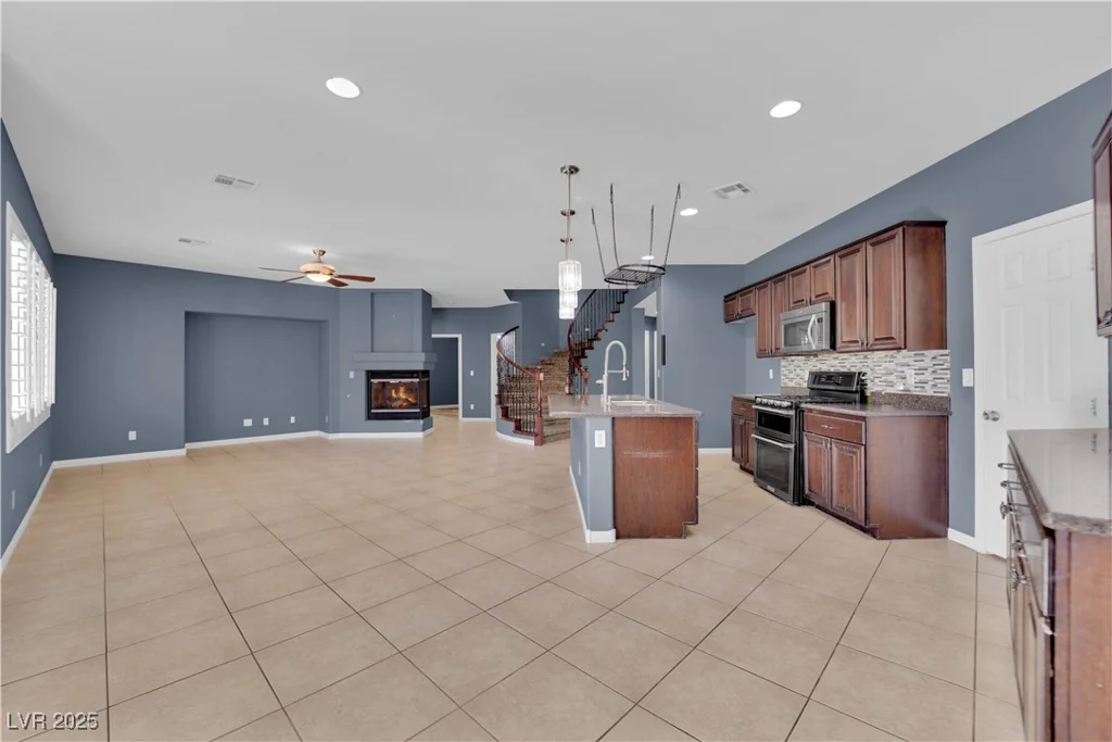 4063 Lower Saxon, North Las Vegas, NV 89085