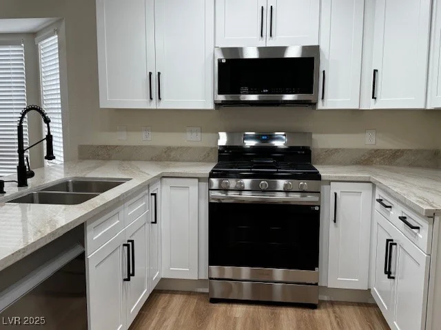 3005 Treasure Island, Las Vegas, NV 89128