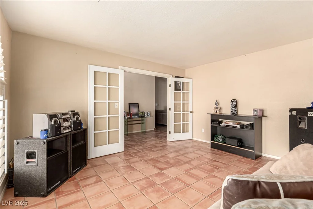 307 Oak Canyon, Henderson, NV 89015