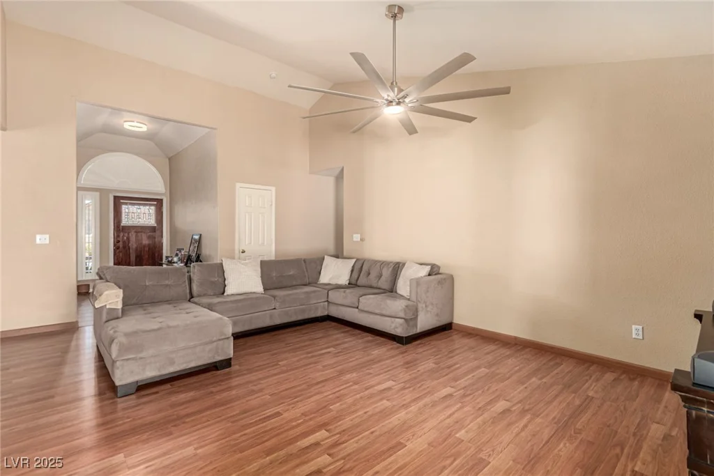 307 Oak Canyon, Henderson, NV 89015