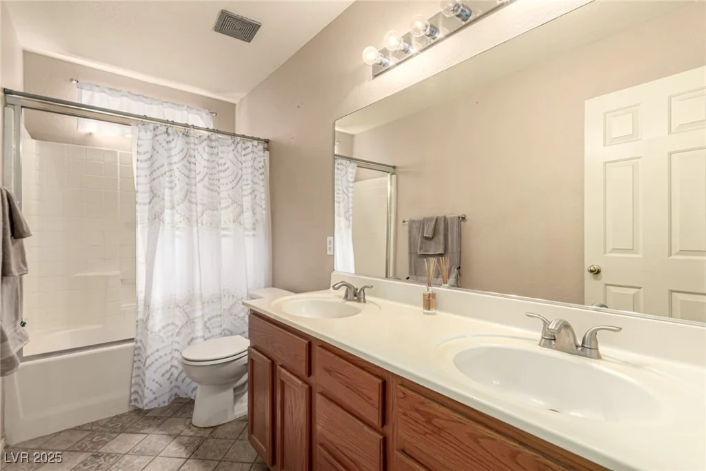 307 Oak Canyon, Henderson, NV 89015