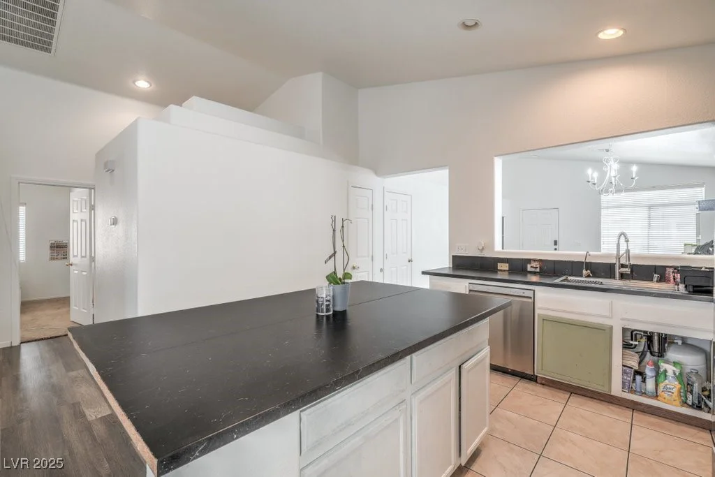 2920 Riarosa, North Las Vegas, NV 89086