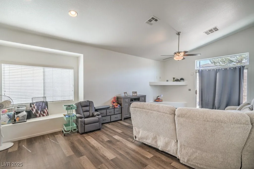 2920 Riarosa, North Las Vegas, NV 89086