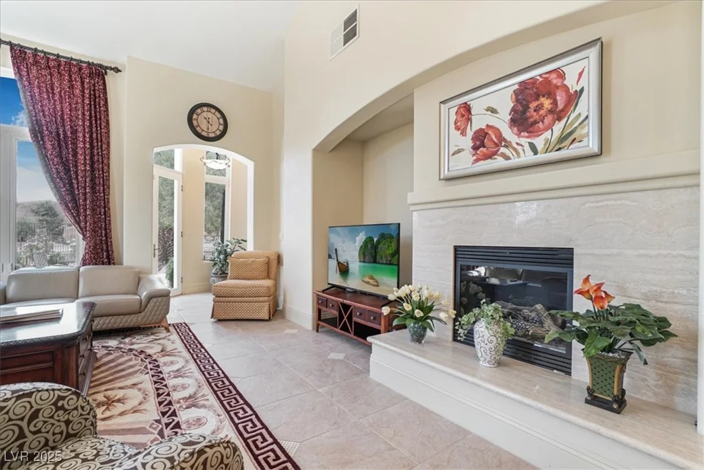 1 Cerchio Basso, Henderson, NV 89011