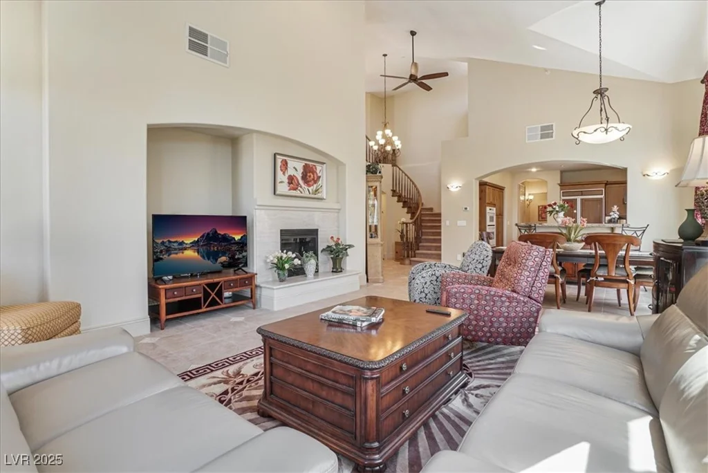 1 Cerchio Basso, Henderson, NV 89011