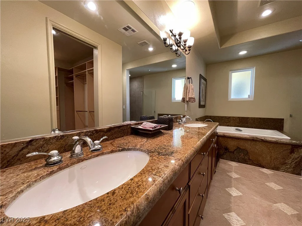 1 Cerchio Basso, Henderson, NV 89011