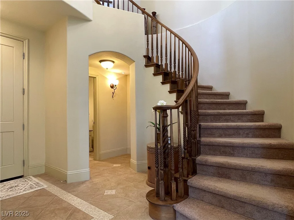 1 Cerchio Basso, Henderson, NV 89011