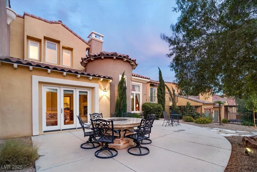 1 Cerchio Basso, Henderson, NV 89011