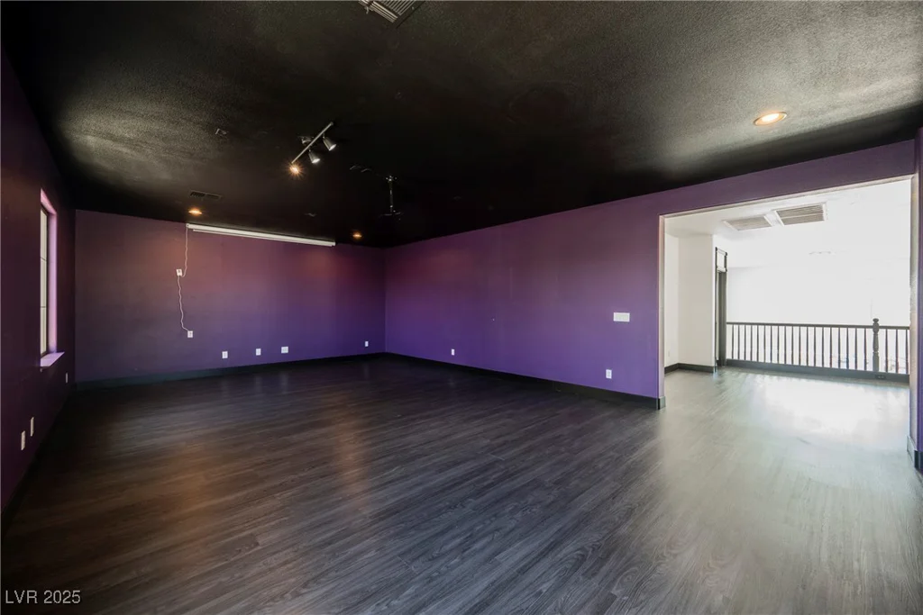 8244 Cupertino Heights, Las Vegas, NV 89178