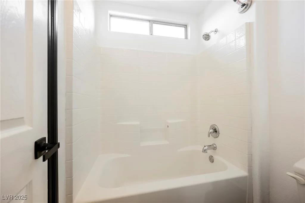 8244 Cupertino Heights, Las Vegas, NV 89178