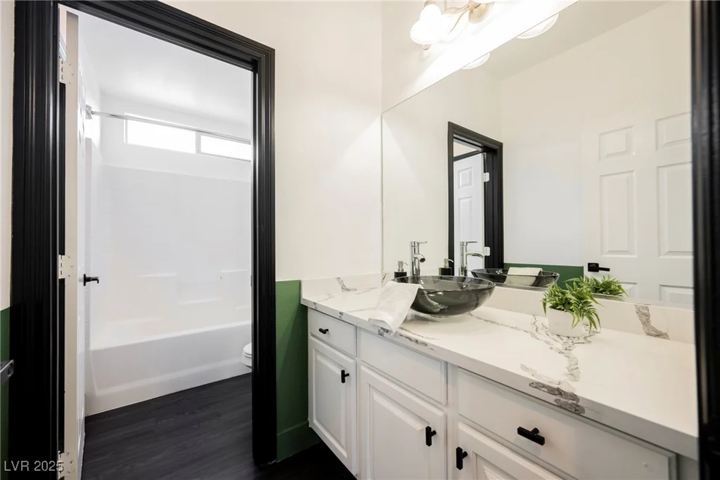 8244 Cupertino Heights, Las Vegas, NV 89178