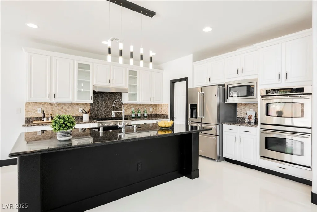 8244 Cupertino Heights, Las Vegas, NV 89178