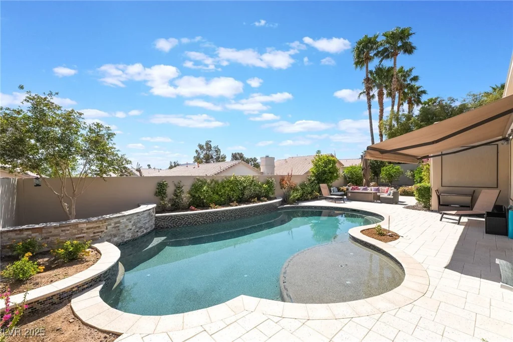 188 Carthage, Henderson, NV 89074