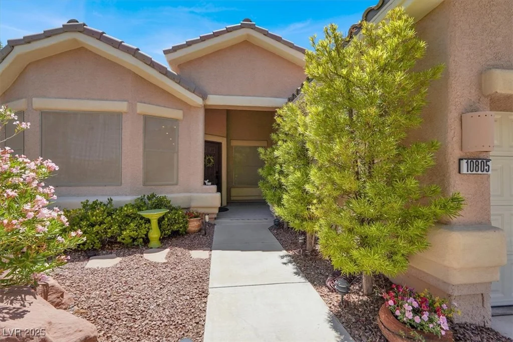 10805 Hollow Creek, Las Vegas, NV 89144
