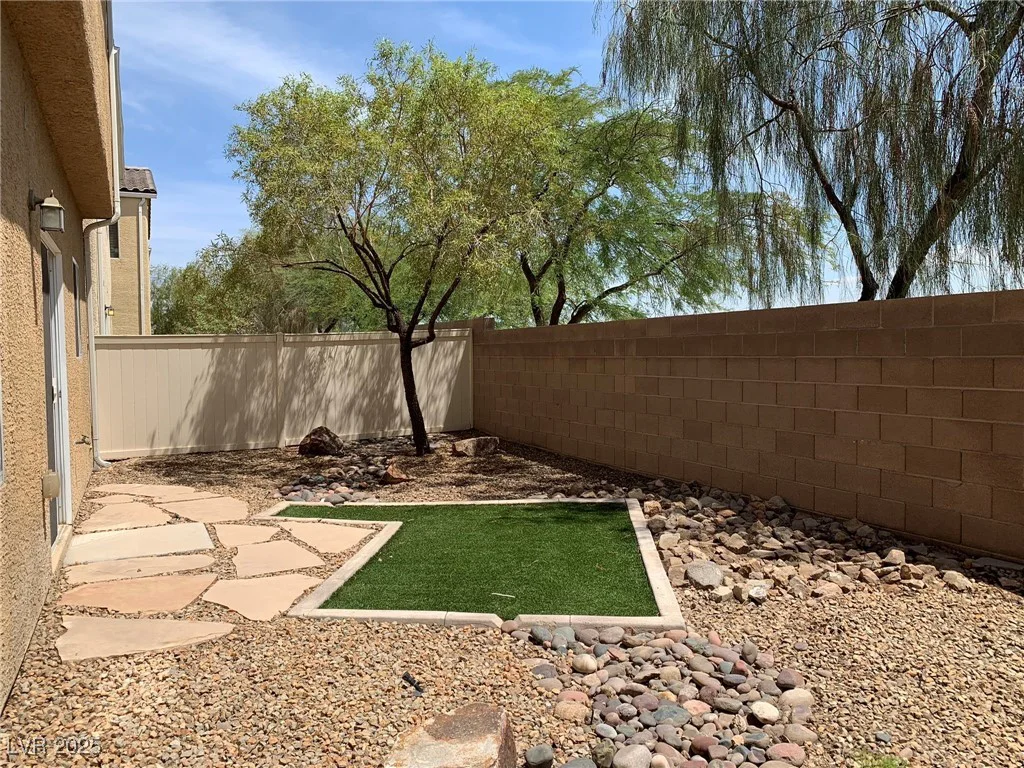 7788 Soda Canyon, Las Vegas, NV 89139