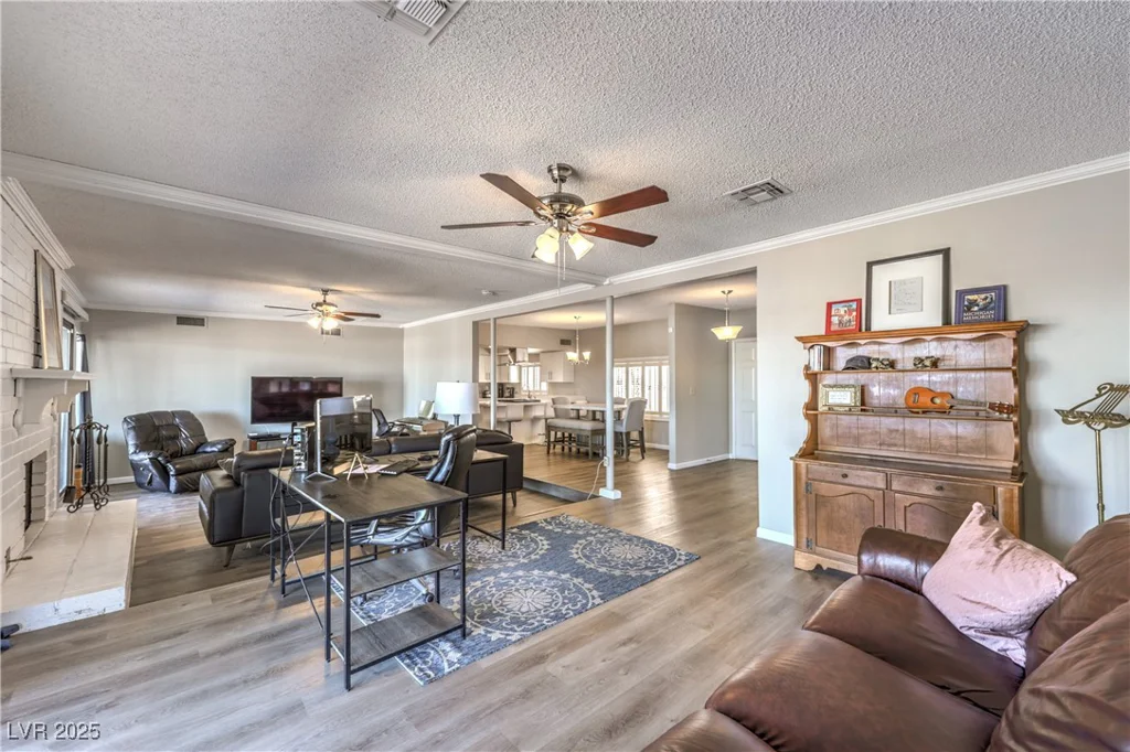 1157 Morning Sun, Las Vegas, NV 89110