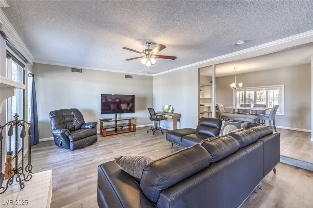 1157 Morning Sun, Las Vegas, NV 89110
