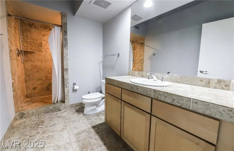 360 Desert Inn, Las Vegas, NV 89109