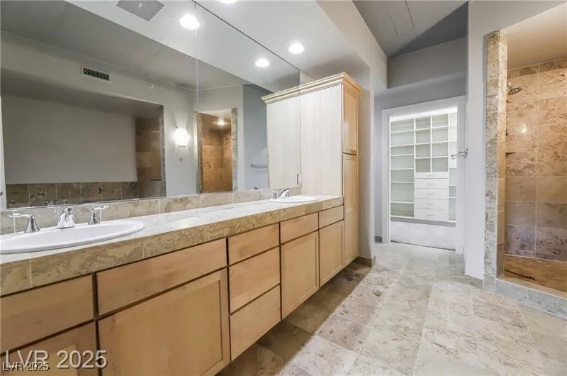 360 Desert Inn, Las Vegas, NV 89109