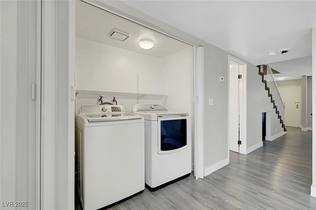 2080 Karen, Las Vegas, NV 89169