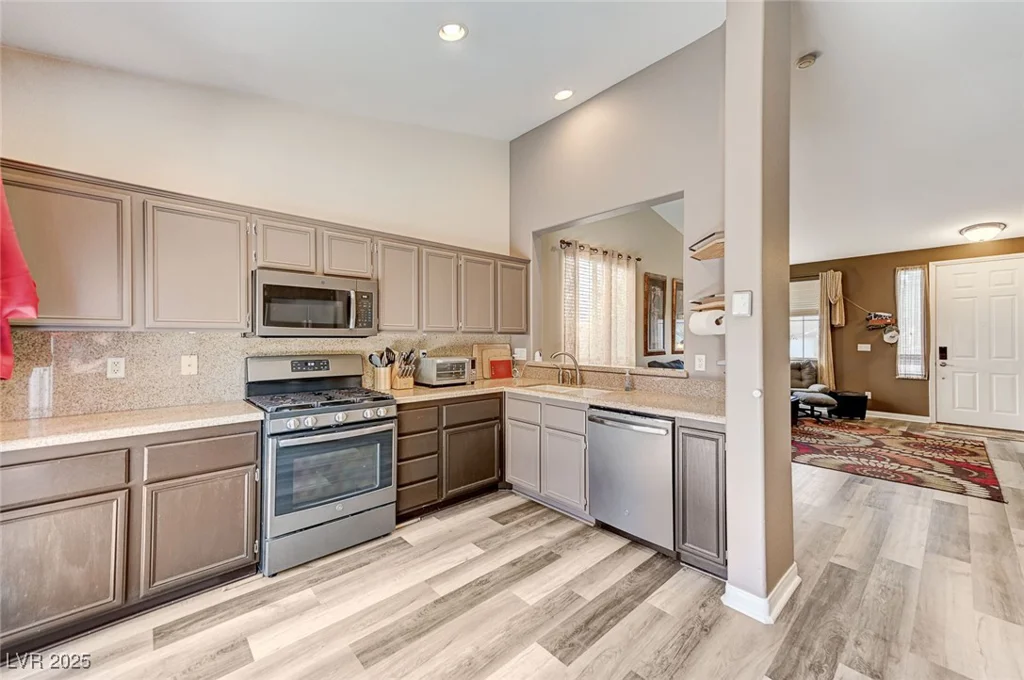10372 Timber Canyon, Las Vegas, NV 89129