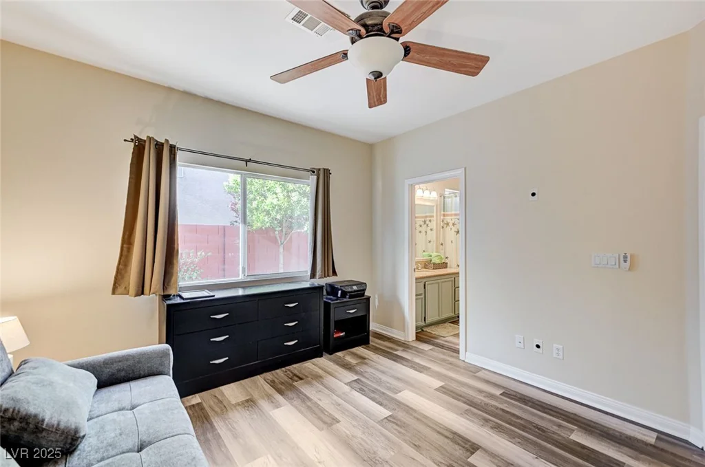 10372 Timber Canyon, Las Vegas, NV 89129