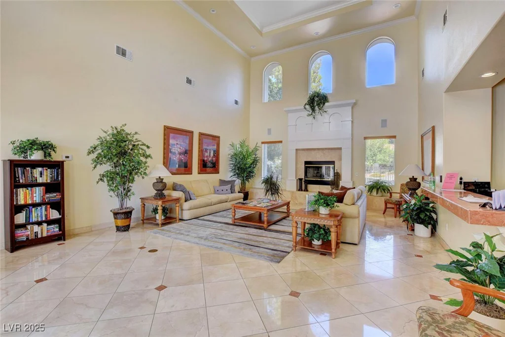10372 Timber Canyon, Las Vegas, NV 89129