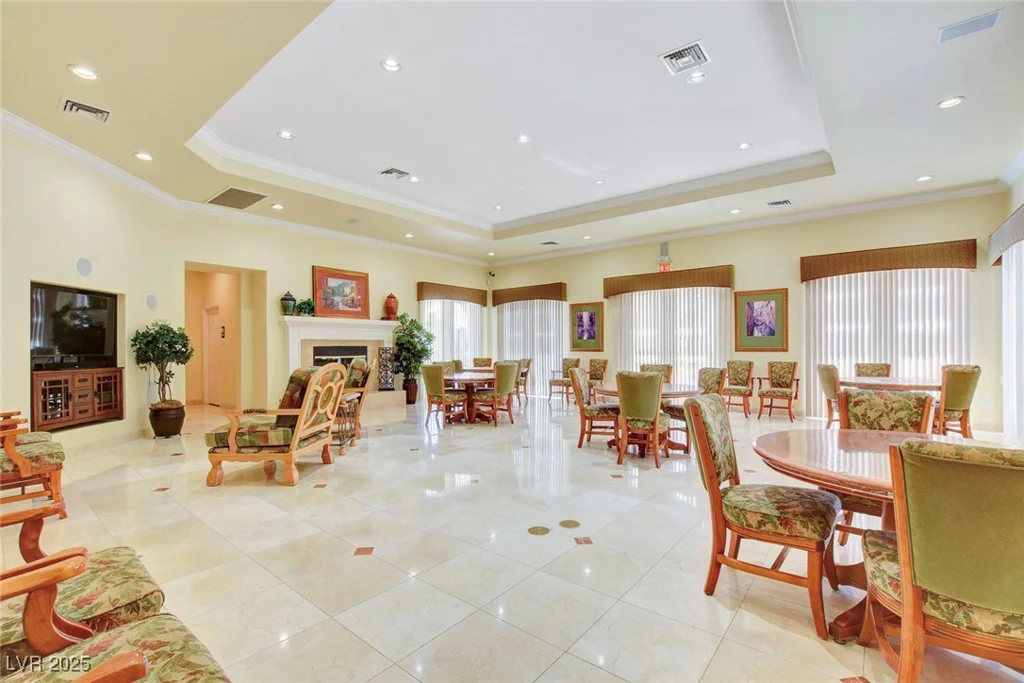 10372 Timber Canyon, Las Vegas, NV 89129