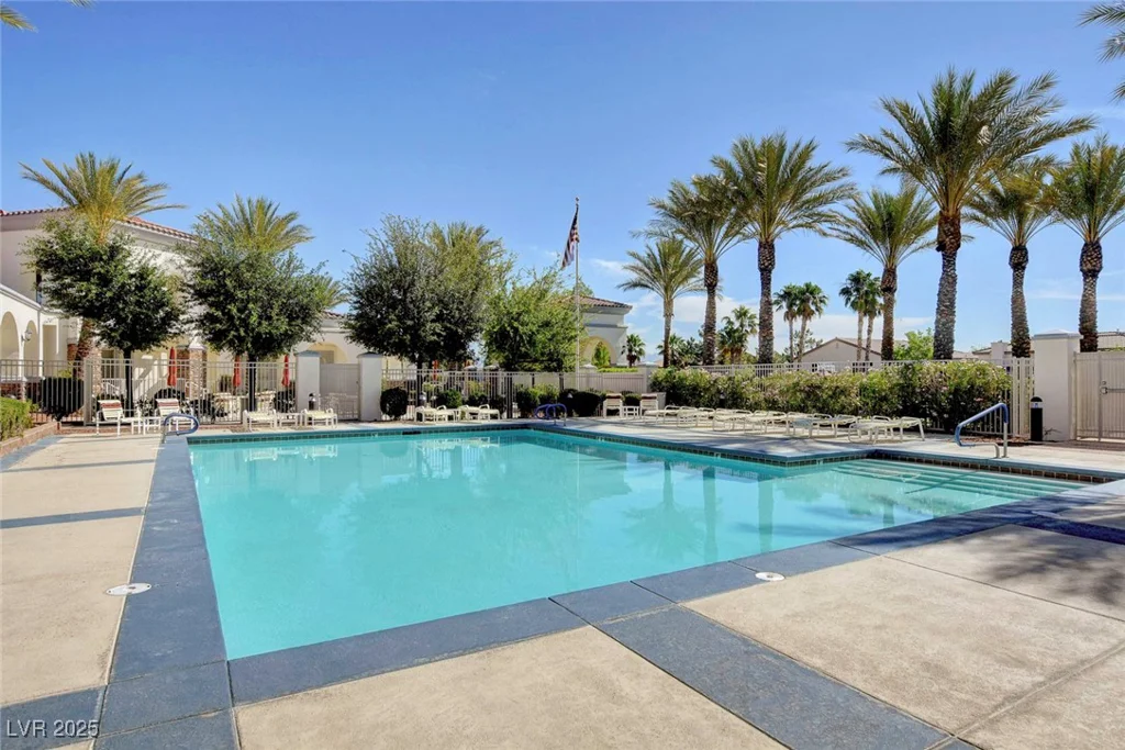 10372 Timber Canyon, Las Vegas, NV 89129